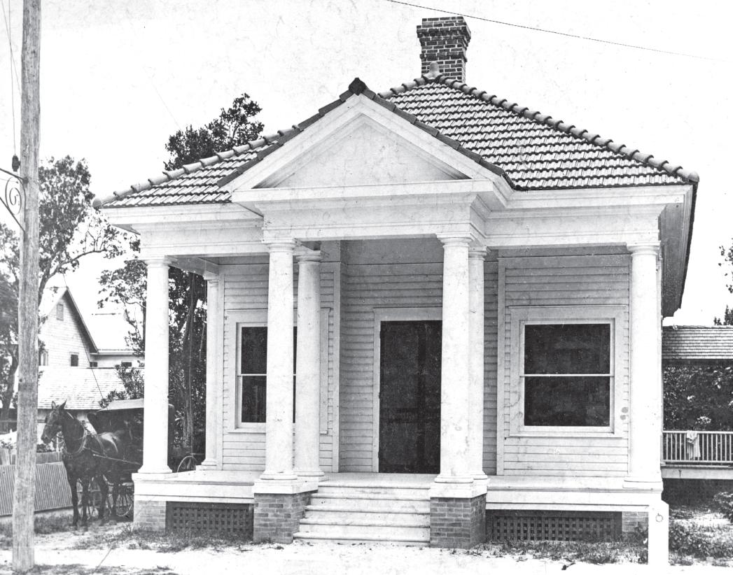 Early photo of Dade Heritage Trust building 