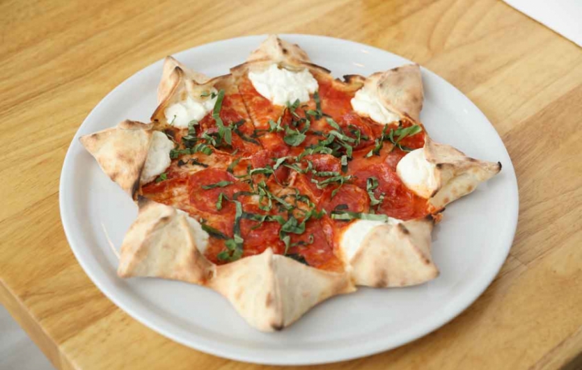 Learn to make star pizza at Mister O1