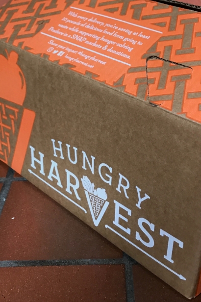 Hungry Harvest produce box