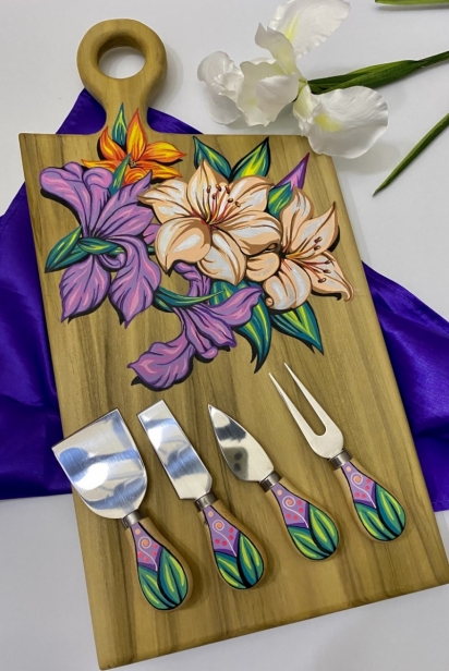 Hand-painted cheese board and utensils from Hivedeco