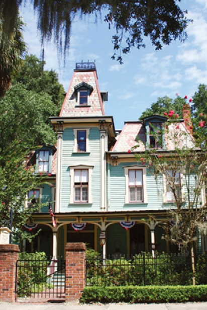 The 1885 Magnolia Plantation Bed and Breakfast
