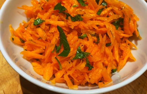 Italian carrot salad