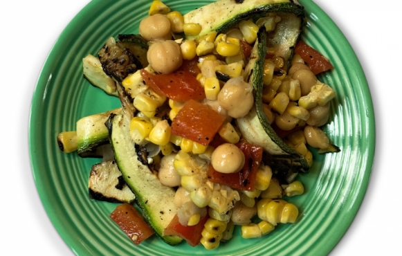 Red Pepper and Garbanzo Salad 