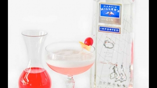 Snowdrift Cocktail with Bottle of Martin Miller's Gin