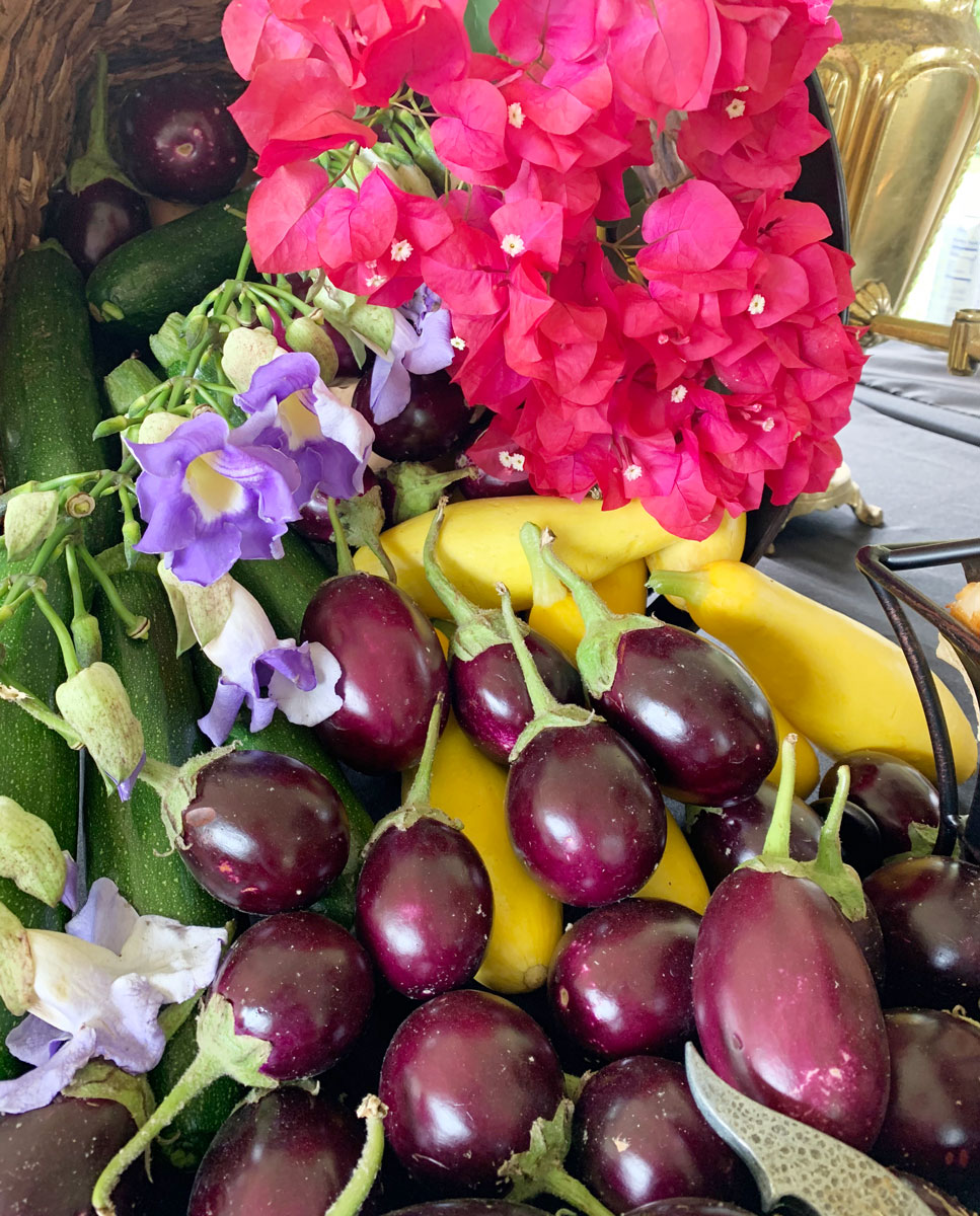 Seasonal spring market scene