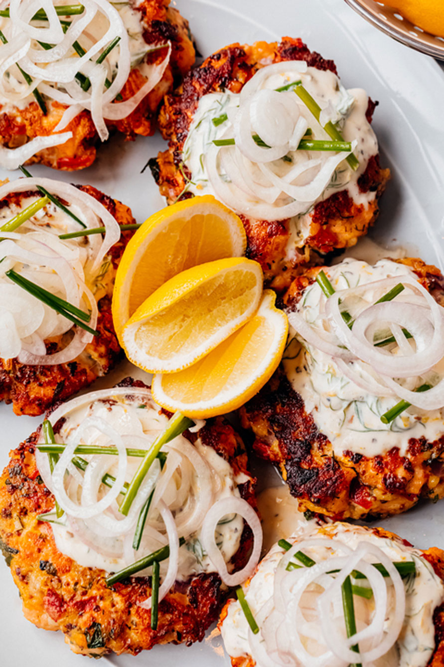 Seared salmon cakes with lemon dill cream